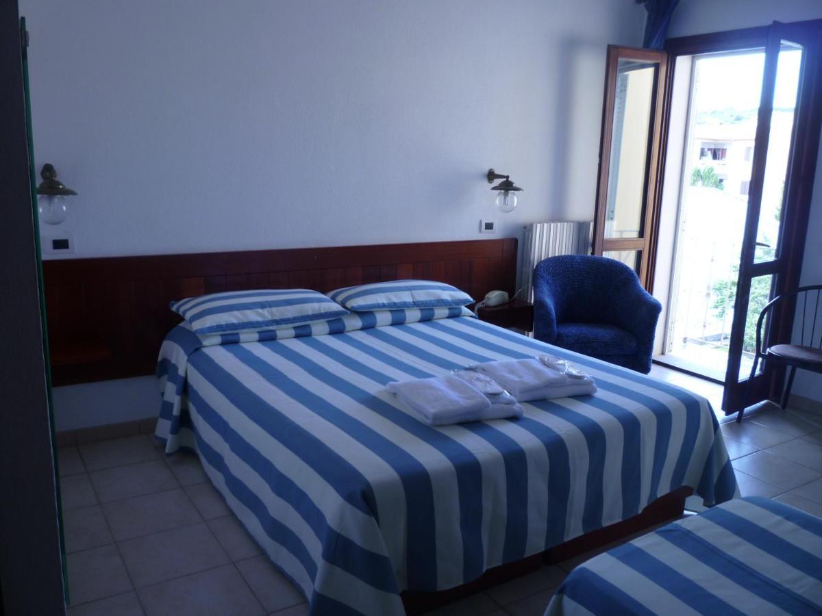 Hotel L'Ancora Santa Teresa Gallura Luaran gambar