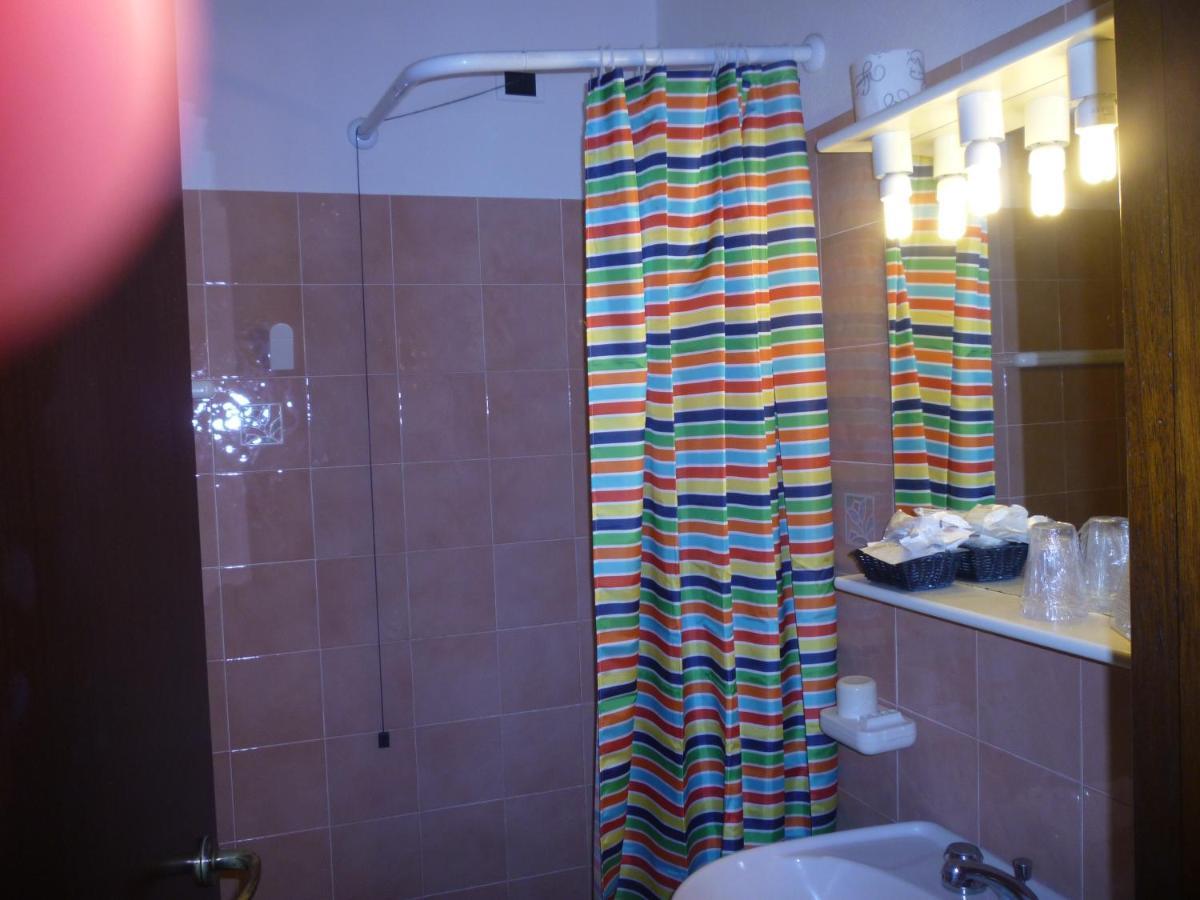 Hotel L'Ancora Santa Teresa Gallura Luaran gambar