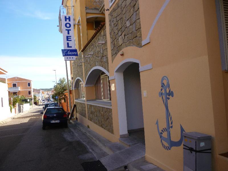 Hotel L'Ancora Santa Teresa Gallura Luaran gambar