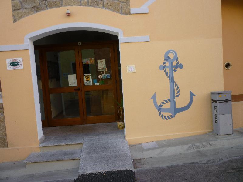 Hotel L'Ancora Santa Teresa Gallura Luaran gambar