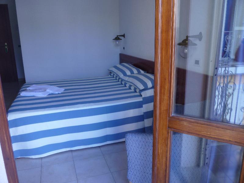 Hotel L'Ancora Santa Teresa Gallura Luaran gambar
