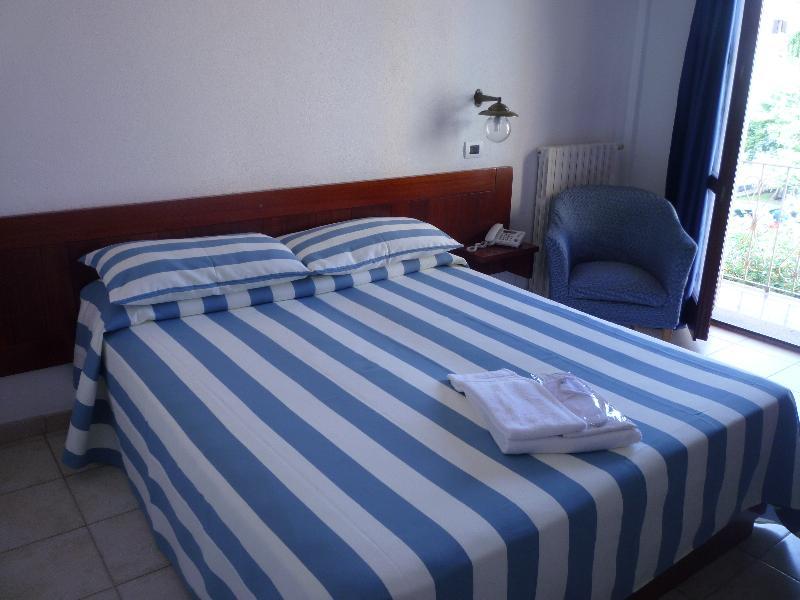 Hotel L'Ancora Santa Teresa Gallura Luaran gambar