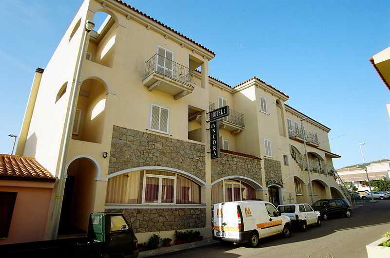 Hotel L'Ancora Santa Teresa Gallura Luaran gambar